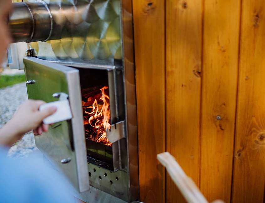 Houtgestookte hottub. Welk hout is geschikt voor het stoken van een hottub?